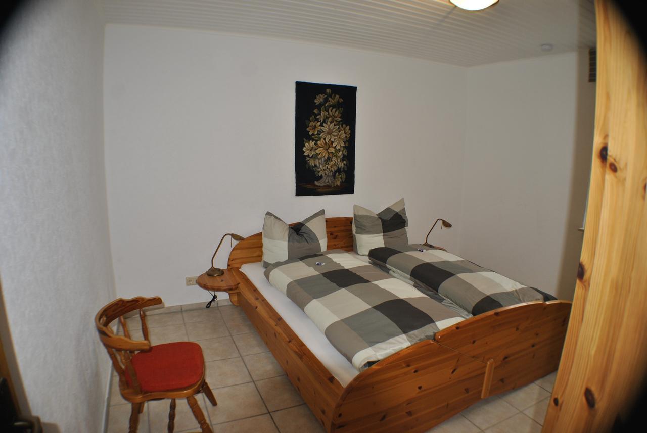 Apartmenthaus „Am Gersthof“ Am Nationalpark Kellerwald-Edersee Gellershausen Esterno foto